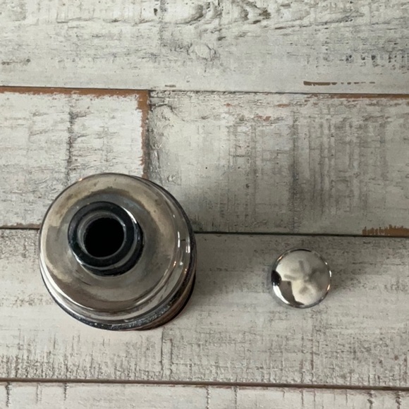 1970s Stunning GUCCI Brown Monogram Canvas Thermos Vacuum Flask. - Picture 6 of 12